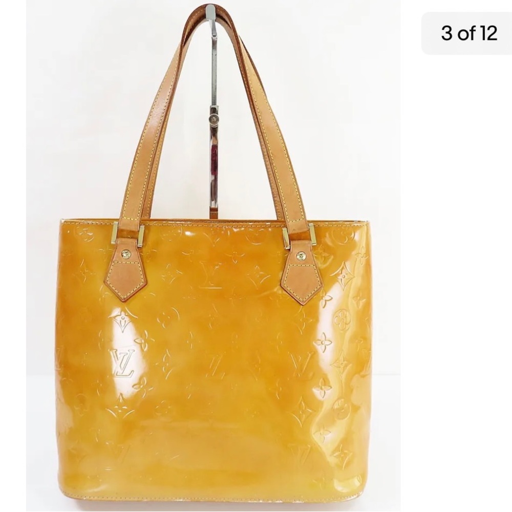 Retails $1600 - Authentic Louis Vuitton Houston Beige Vernis Tote Bag